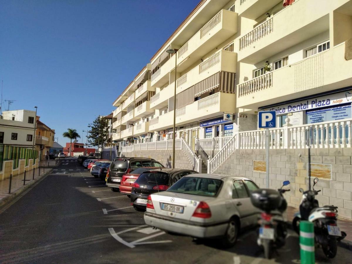 شقة أذيخي  في Apartamento "La Livenza" En El Centro De Adeje Con Garaje Privado المظهر الخارجي الصورة